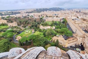 Vatikaani: Pietarinkirkko äänioppaineen ja vaihtoehdoineen.