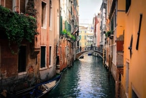 Venise : Promenade en gondole privée hors des sentiers battus