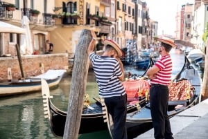 Venise : Promenade en gondole privée hors des sentiers battus