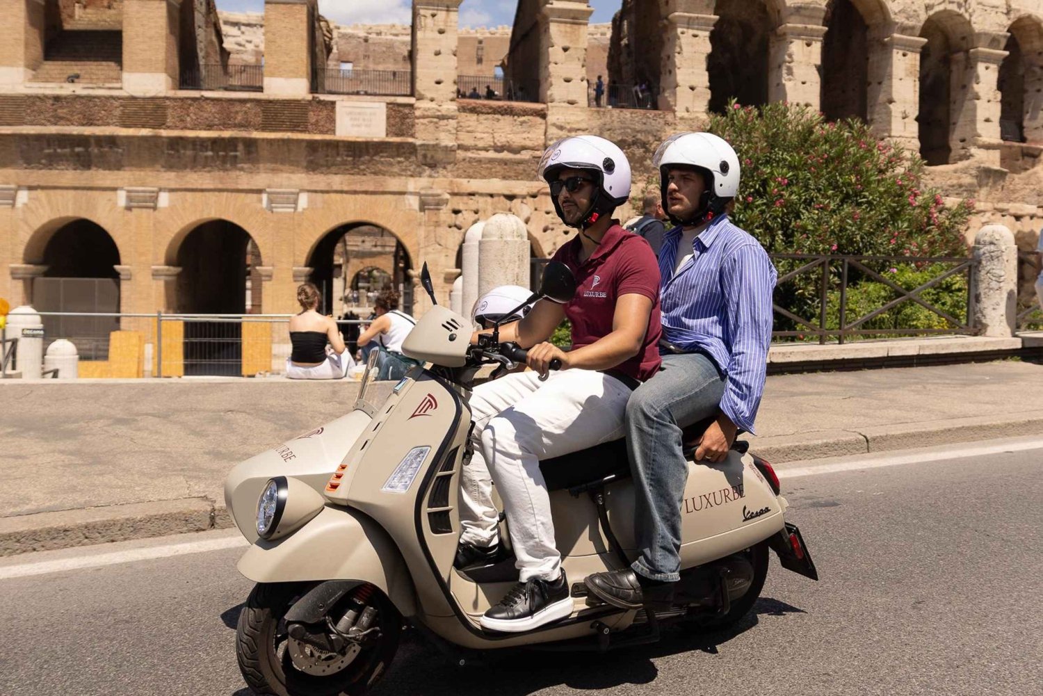 Tour in Vespa Sidecar: I punti salienti di Roma