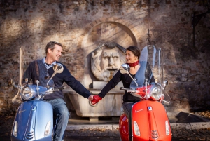 Rome: Vespa Tour with Photo Stops and Pickup (City Center)