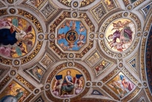 VIP Vatican in a Day Tour: Art and History as Never Before