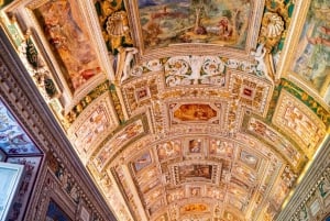 VIP Vatican in a Day Tour: Art and History as Never Before