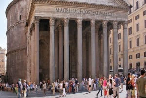 Walking City Tour & Savory Experiences