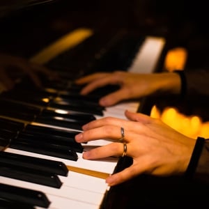 Candlelight Open Air: Tribute to Lucio Dalla and Others
