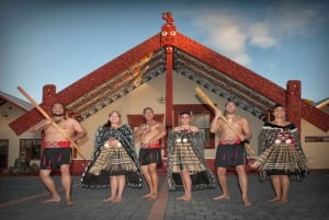 Auckland: Wai-O-Tapu, Polynesian Spa & Maori Haka