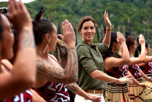 TE PUIA – Maori-Hangi-Mittagessen, Polynesian Spa & Blue Springs
