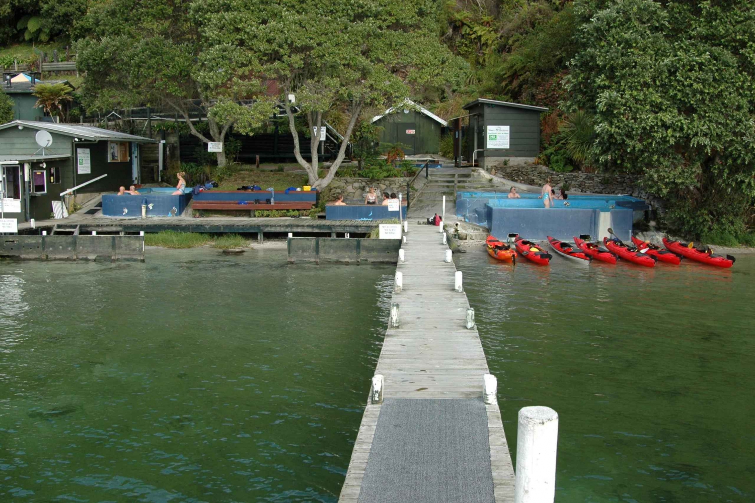 Lake Rotoiti & Hot Pools Guided Kayak