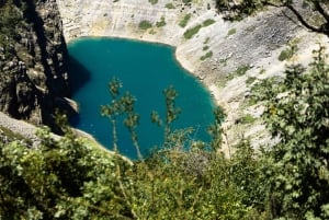 Three Lakes Jeep Adventure: Utforska gröna, röda och blå underverk