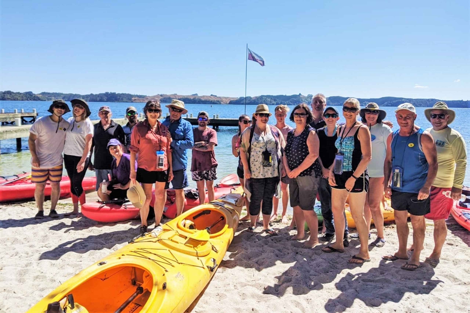 Rotorua: Dagtid naturskjønn innsjø Rotoiti kajakktur
