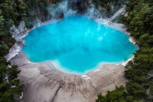 ワイマング火山渓谷入場とロトマハナ湖クルーズ