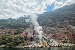 Waimangu : Promenade dans la vallée volcanique et croisière sur le lac Rotomahana