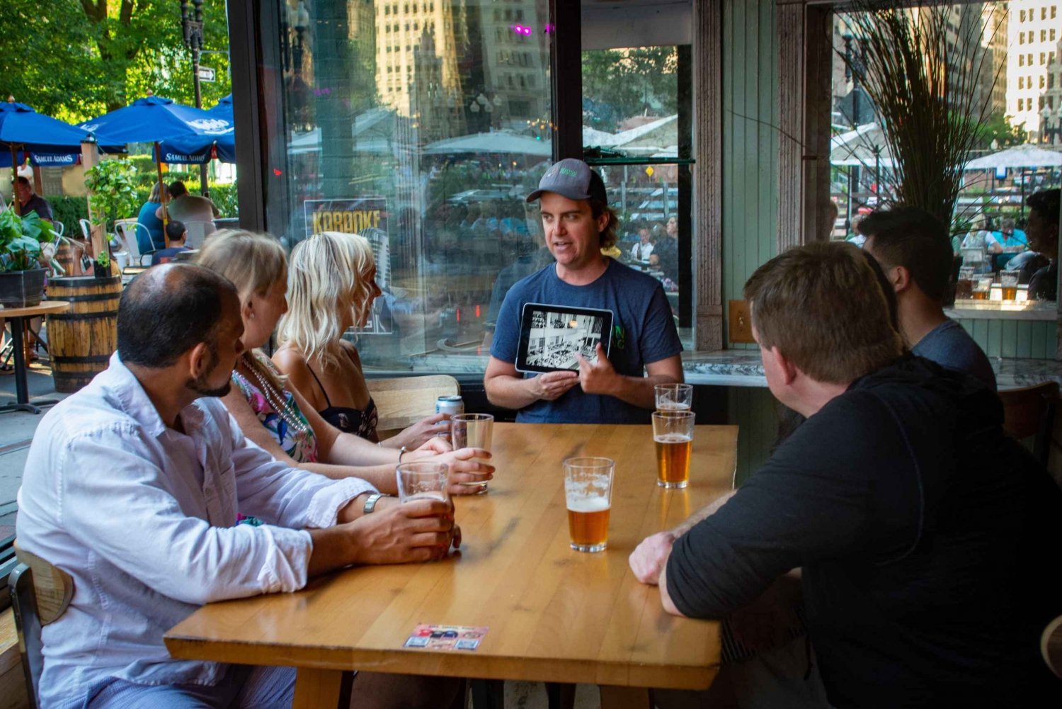 Historiakierros Pub Crawl kuuluisan Gaslamp Quarterin alueella
