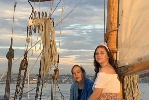 サンディエゴ：クラシック ヨット セーリング体験