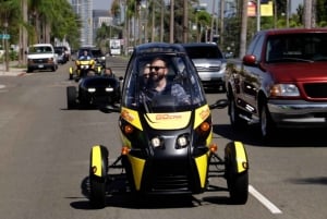 San Diego: Downtown Electric GoCar Rental