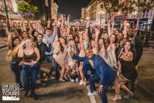 San Diego: Gaslamp Quarter Drink, Mingle & Dance Club Tour