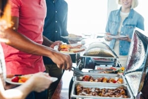 San Diego: Påskebuffet, brunch eller middag - havnerundfart