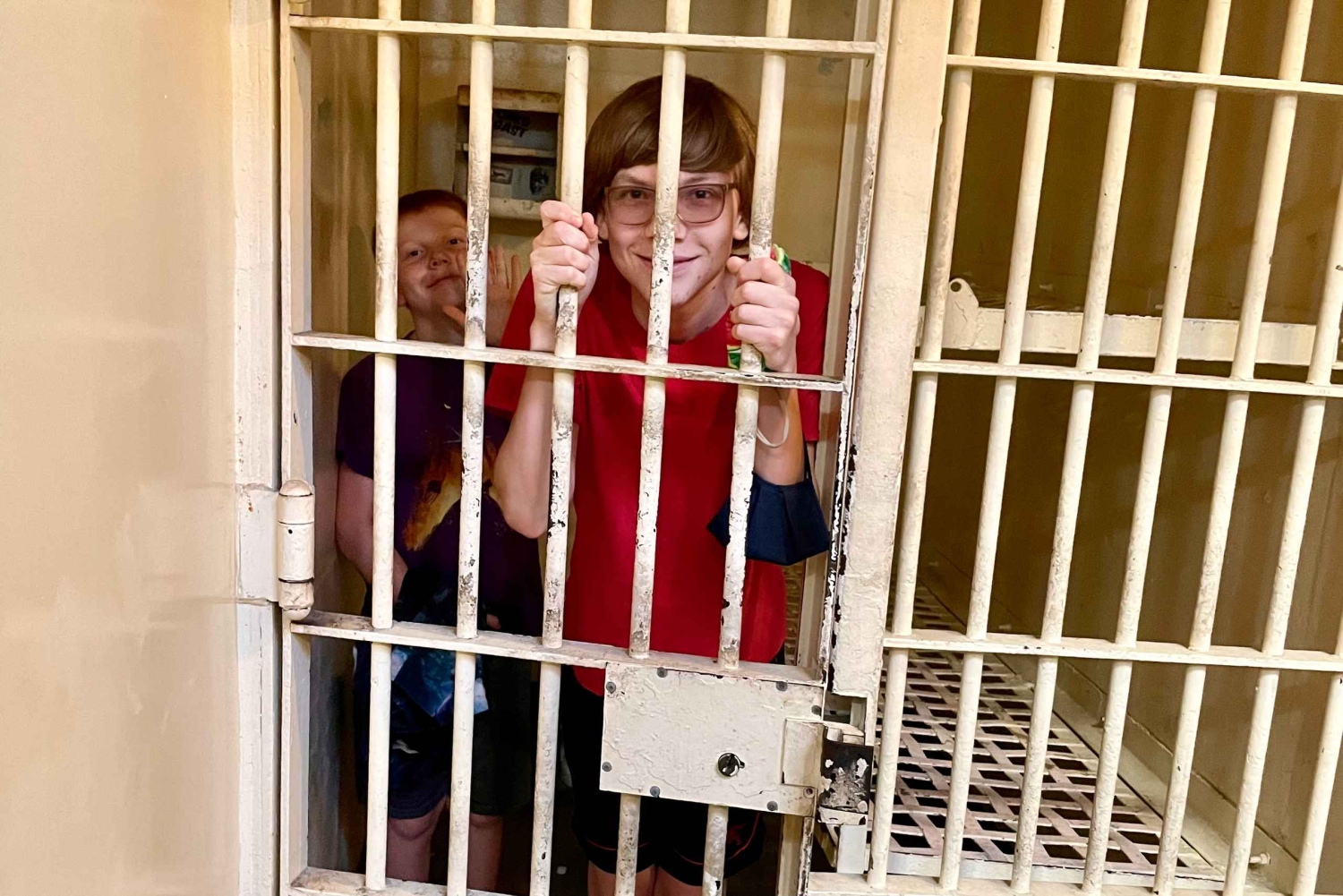 San Diego: Embarcadero Waterfront Ghost Walking Tour