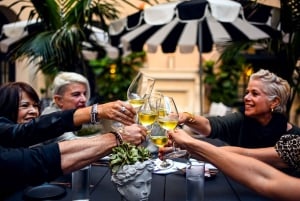 San Diego: Gaslamp District Food Tour with 6 Modern Dishes