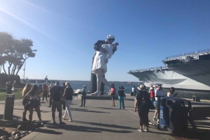 San Diego : Seaport & Little Italy 4-Mile Running Tour