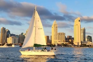 San Diego: Excursión en velero al atardecer y de día con bebidas