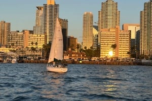 San Diego: Excursión en velero al atardecer y de día con bebidas