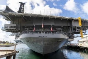 San Diego: USS Midway con tour a pie por el paseo marítimo