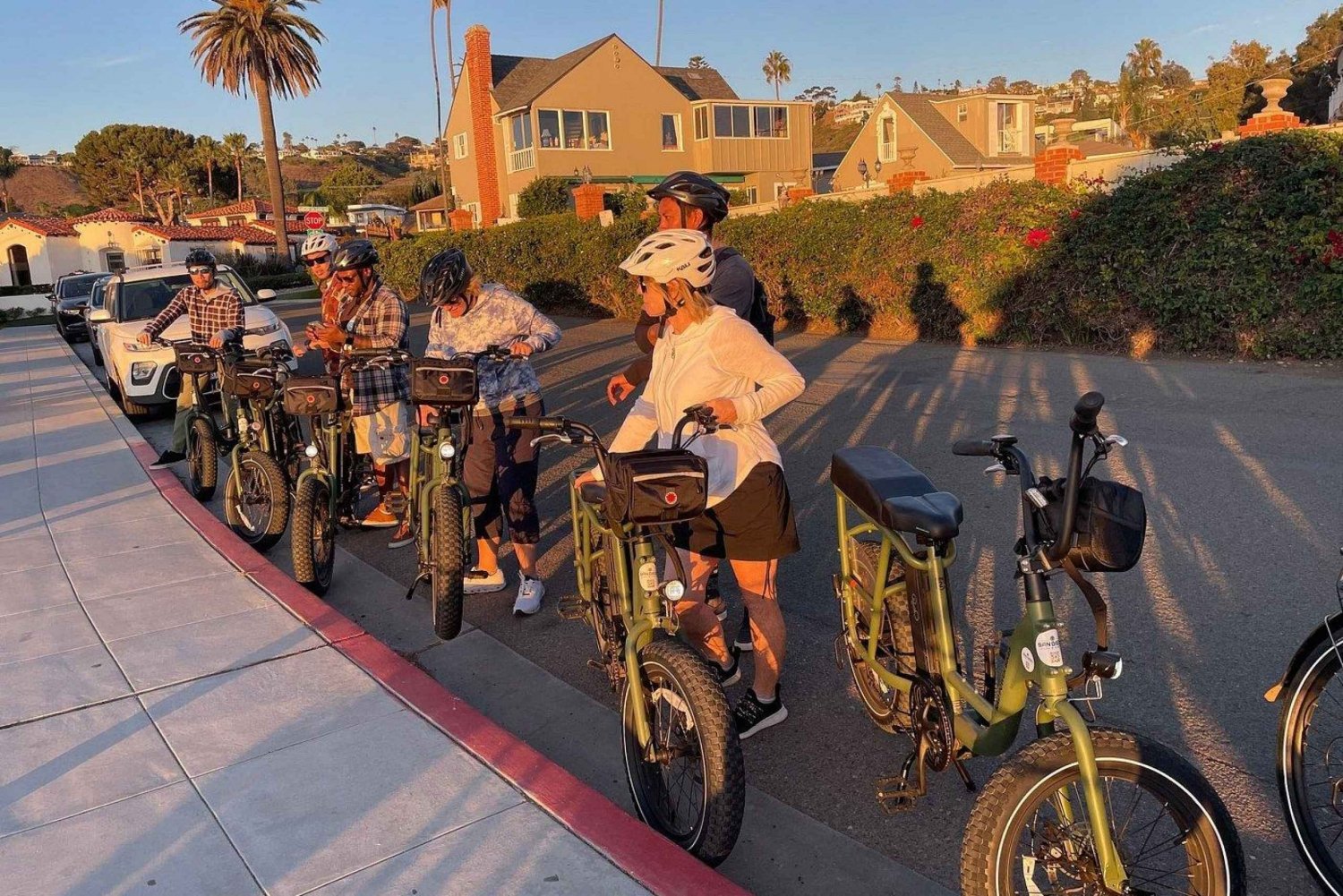 Elektrisk cykeltur i La Jolla vid solnedgången