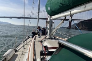 2 ore - Esperienza di navigazione al tramonto nella baia di San Francisco