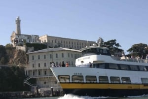 San Francisco: Alcatraz Island Prison Tour with Bay Cruise