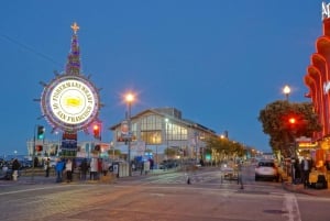 Lichtjes en bezienswaardigheden in een Tuk-Tuk San Francisco