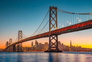 San Francisco: Alcatraz, lautta ja 2 päivän Hop-On Hop-Off -bussi