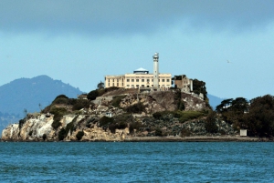 San Francisco: Alcatraz Island & All-Day Bike Adventure