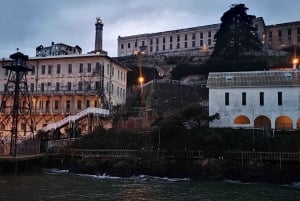 San Francisco: Alcatraz kvällstur med SF Bay kryssning