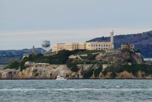 San Francisco: Alcatraz-billett, ferge og app for selvguiding