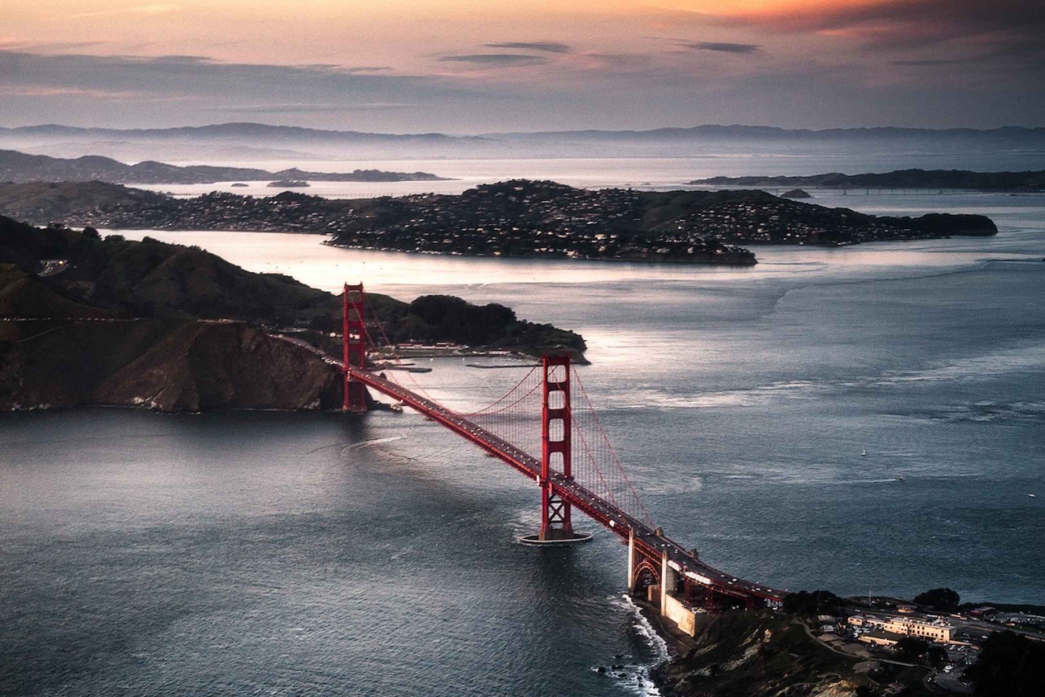 Explore-the-Golden-Gate-Bridge