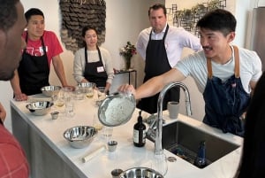 San Francisco: Dumpling Cooking Class with 3-Course Dinner