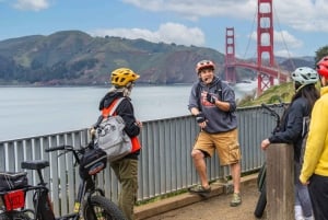 São Francisco: Passeio exclusivo de bicicleta, cerveja e barco