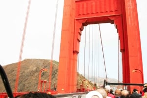 サンフランシスコ：乗り降り自由のバス、フェリー、アルカトラズ島ツアー