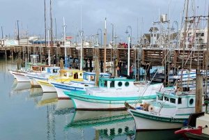 San Francisco: Golden Gate Bay Voyage on Historic Boat