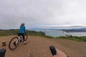 San Francisco: Tour in bicicletta su ghiaia di Marin Headlands + Ponte GG
