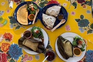 San Francisco: Mission District Food & History Walking Tour