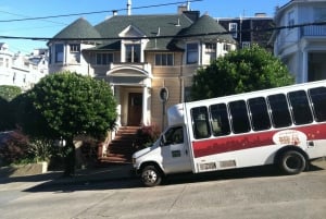 San Francisco: Movie Filming Locations Bus Tour