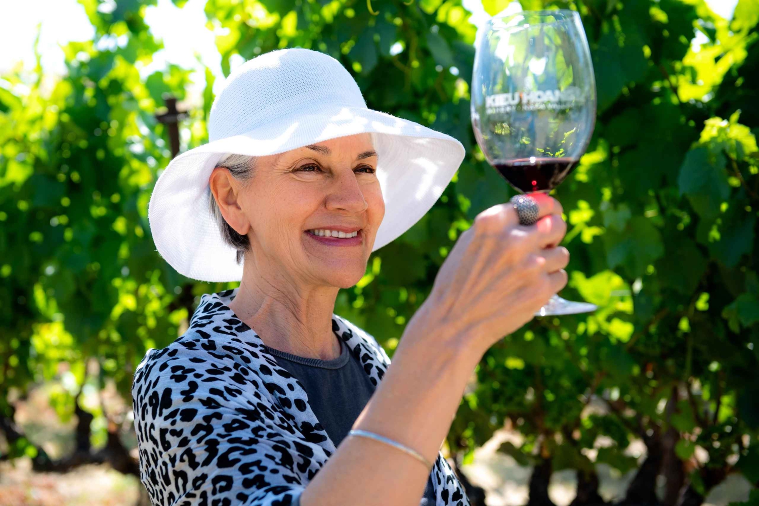 サンフランシスコレッドウッド＆ワインカントリーツアー（ランチ＆ワイン付