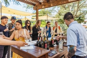 Enoturismo de lujo en grupo reducido por el Valle de Napa