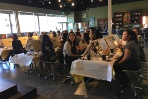 San Mateo: Paint & Sip Experience suurille ryhmille