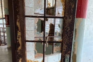 SF: Alcatraz Inside, Ferry, and Audio Tour with Night Option