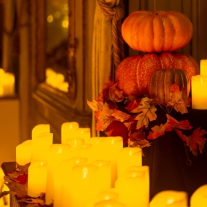 Candlelight: A Haunted Evening of Halloween Classics