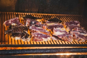 Baskisk valbåt och traditionellt baskiskt ciderhus