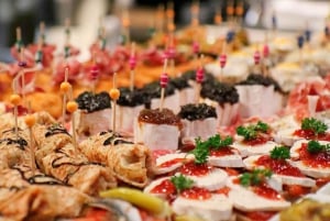 Bilbao: Gastronomic and Cultural Walking Tour with Tastings